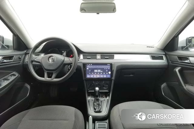 Volkswagen Bora id 4210162 из Китая 7