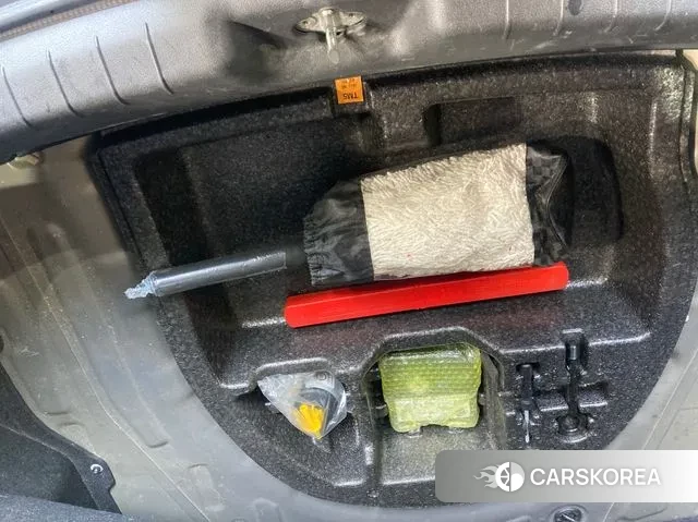 Hyundai The New Avante AD id 3368436 из Кореи 7