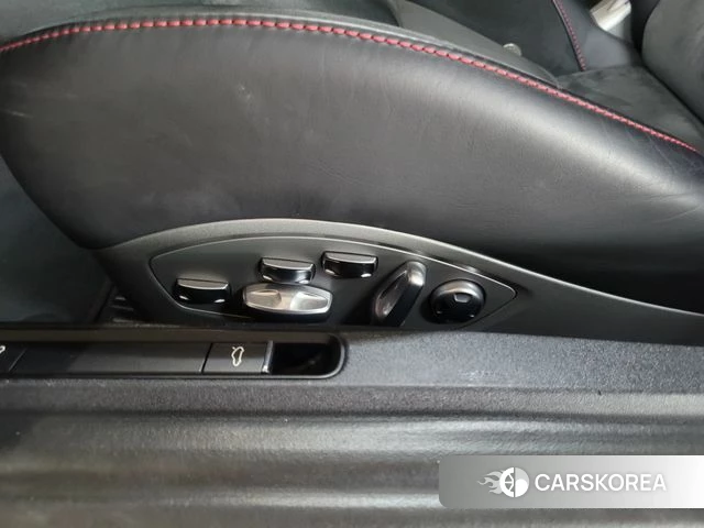 Porsche 911 id 3834709 из Кореи 7