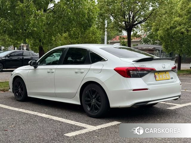 Honda Civic id 4276107 из Китая 7