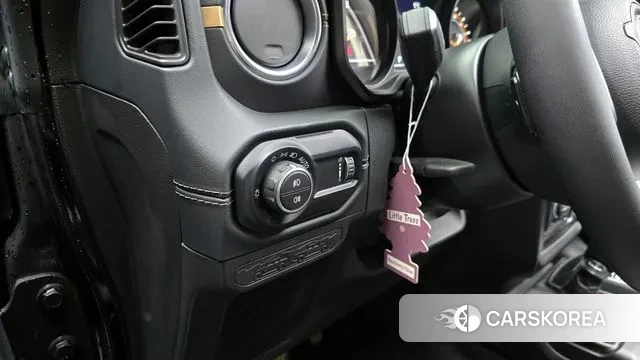 Jeep Wrangler (JL) id 3415397 из Кореи 7