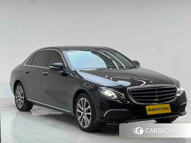 Mercedes-Benz E-class id 3869937 из Китая 7