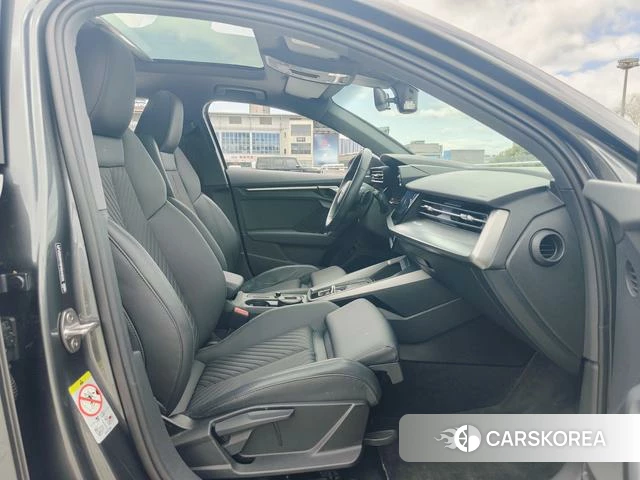 Audi A3 id 4260208 из Китая 7