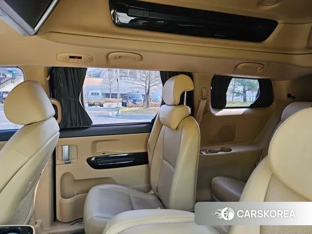 Kia The New Carnival id 3004490 из Кореи 7