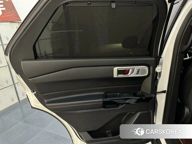 Ford Explorer id 4393192 из Китая 7