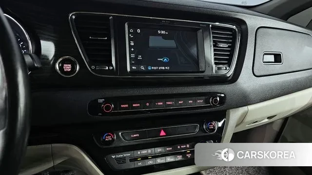 Kia The New Carnival id 2971139 из Кореи 7