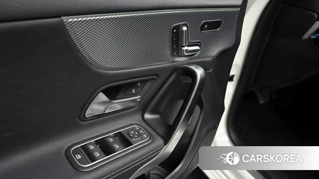 Mercedes-Benz A-Class W177 id 3577748 из Кореи 7