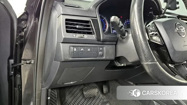 Ssangyong The New Rexton Sports Cannes id 3416984 из Кореи 7