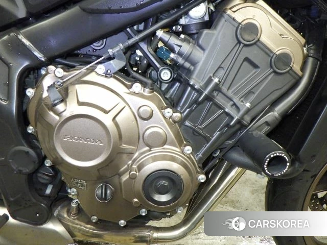 Honda CB650R id 3949444 из Японии 7