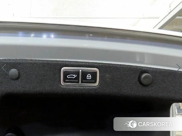 Hyundai Grandeur (GN7) id 4628512 из Кореи 7
