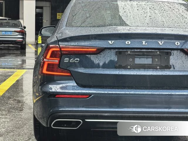 Volvo S60 id 4253032 из Китая 7
