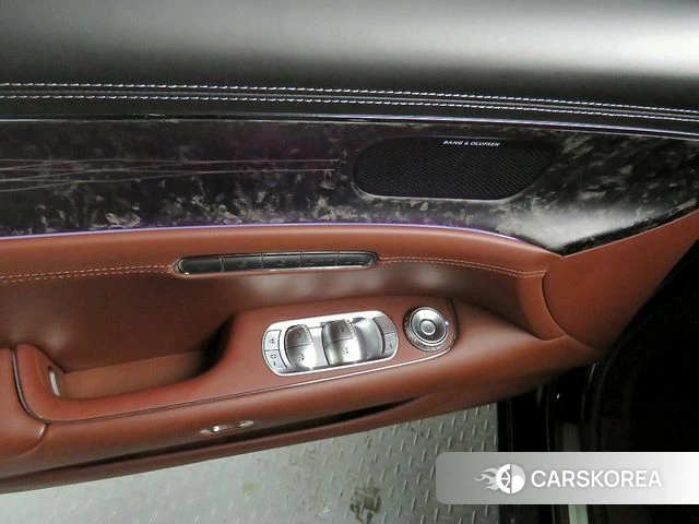 Genesis G90 (RS4) id 3851156 из Кореи 7