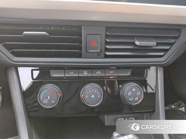 Volkswagen Bora id 4272177 из Китая 7