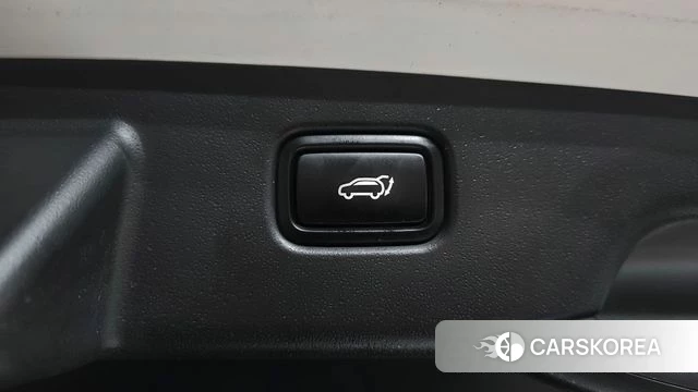 Kia Di Ol Nu Niro id 4881231 из Кореи 7