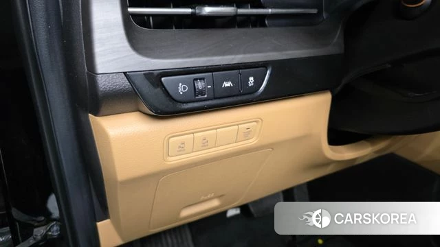 Kia Carnival 4th generation id 4231617 из Кореи 7