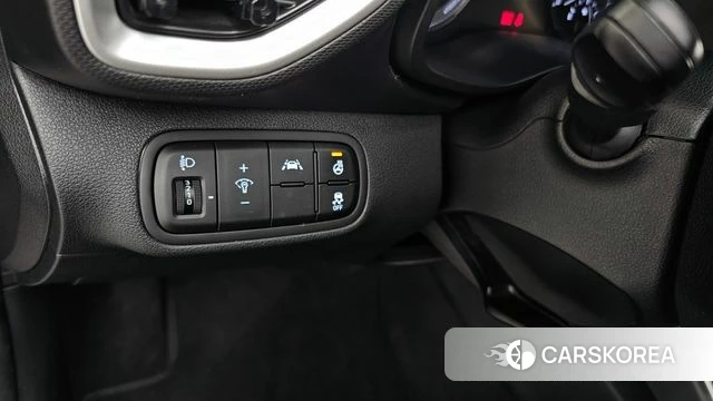 Hyundai Venue id 3935528 из Кореи 7