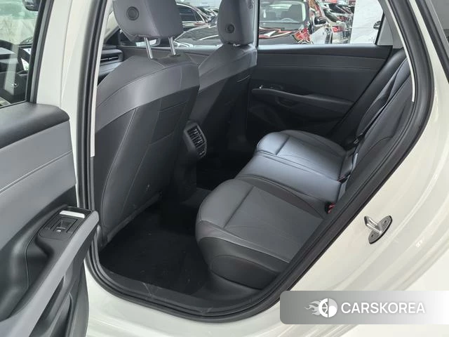 Volkswagen Lavida id 4366141 из Китая 7