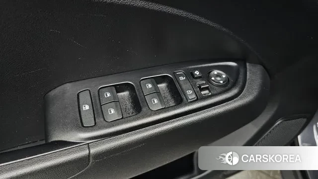 Hyundai Venue id 3777825 из Кореи 7