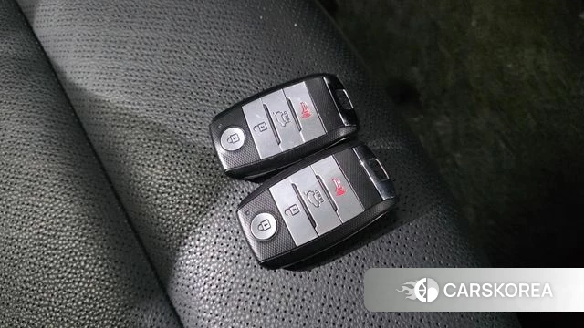 Kia Stonic id 4396827 из Кореи 7