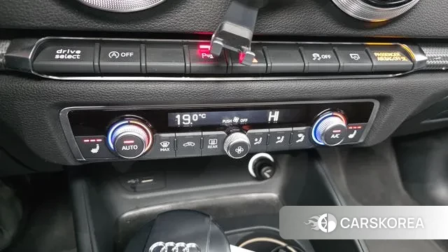 Audi New A3 id 3703741 из Кореи 7