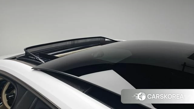 Hyundai Grandeur Hybrid (GN7) id 4640229 из Кореи 7