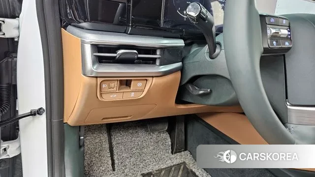 Hyundai Grandeur (GN7) id 3436804 из Кореи 7