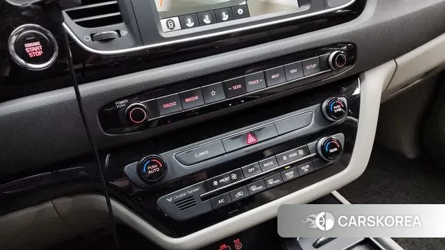 Kia All New Carnival id 3505492 из Кореи 7