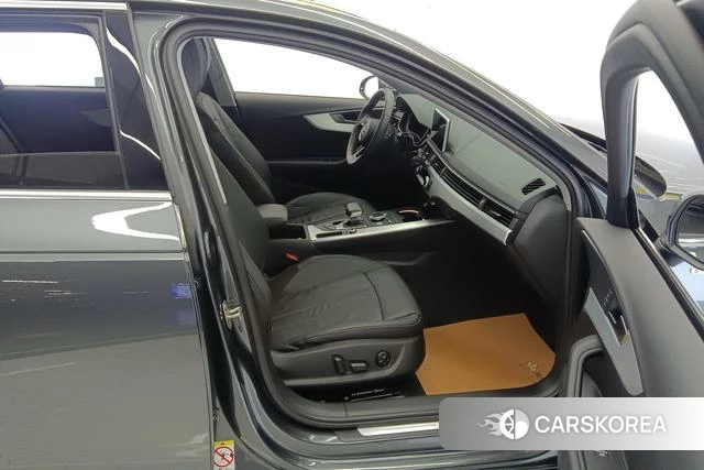Audi A4L id 4254242 из Китая 7