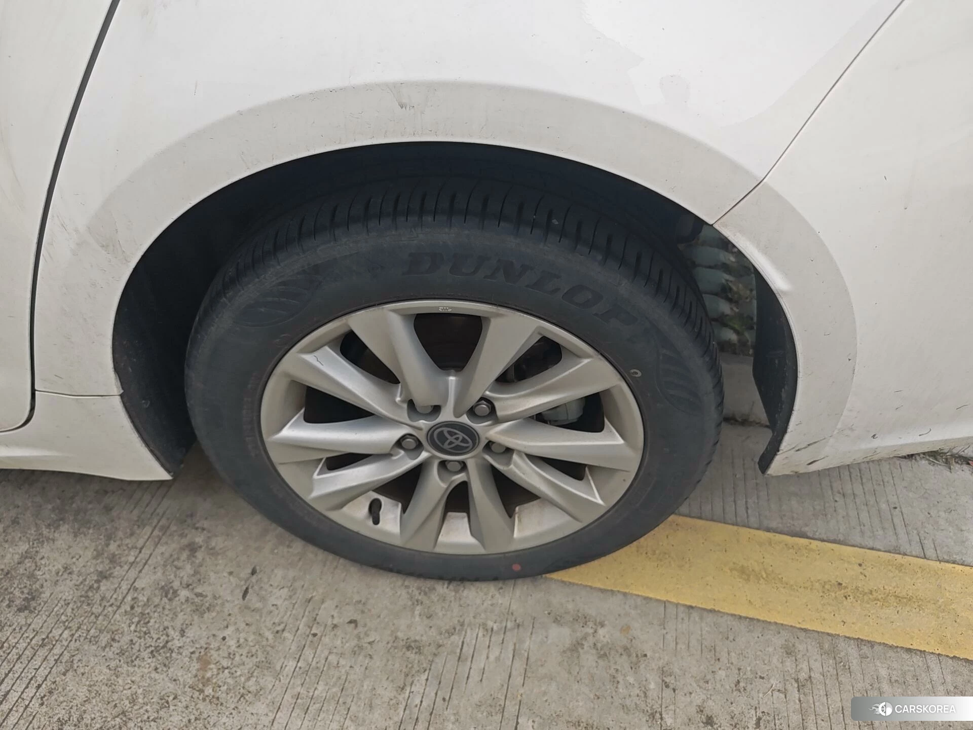 Toyota Corolla id 4461373 из Китая 7
