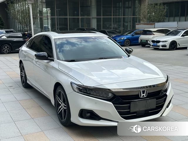 Honda Accord id 4273945 из Китая 7