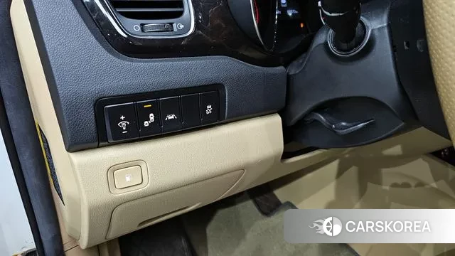 Kia The New Carnival id 3541613 из Кореи 7