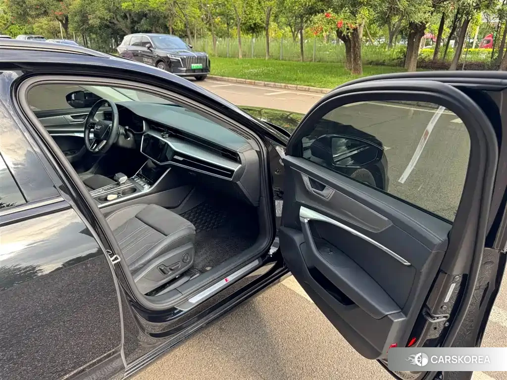 Audi A6 (imported) id 4546592 из Китая 7