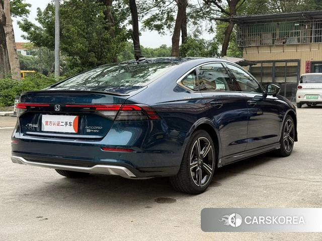 Honda Accord PHEV id 4227880 из Китая 7