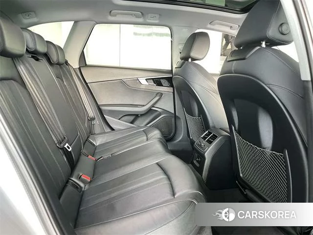 Audi RS 4 id 4215158 из Китая 7