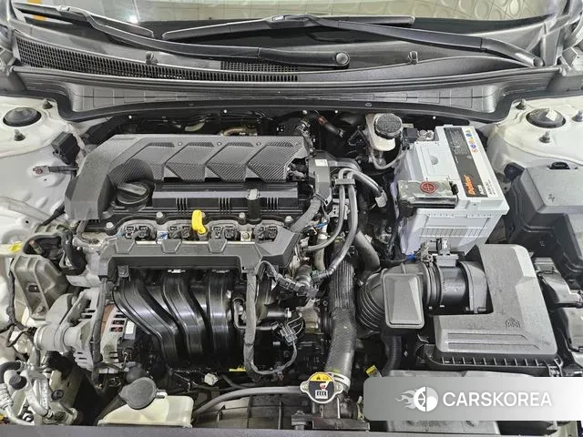 Hyundai Avante (CN7) id 3640529 из Кореи 7