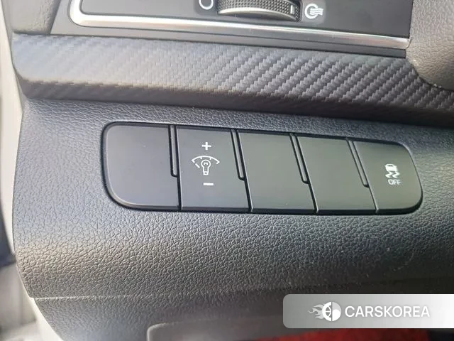 Hyundai Avante AD id 3098272 из Кореи 7