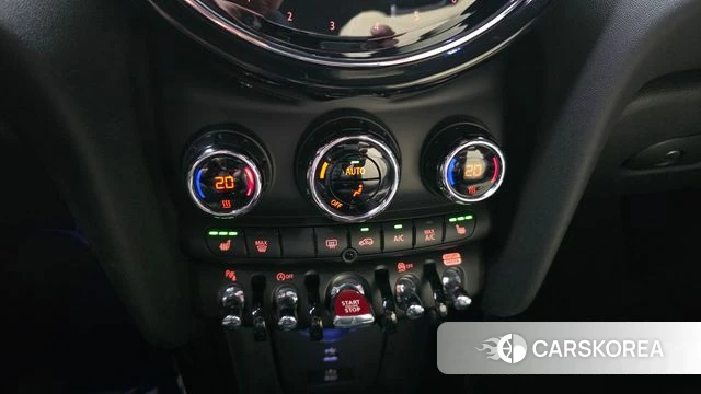 Mini Cooper S Convertible id 3934215 из Кореи 7