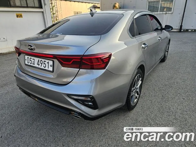 Kia Come New K3 id 2678035 из Кореи 7