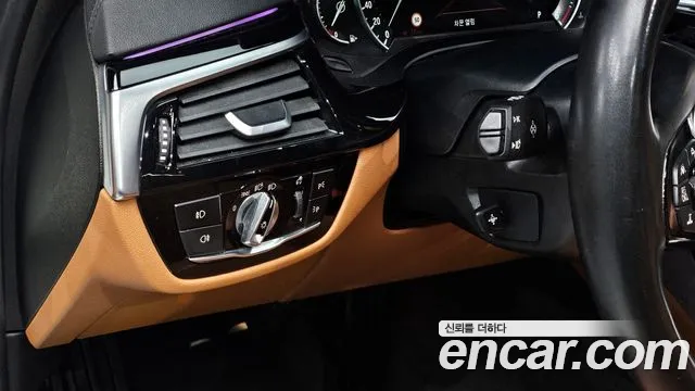 BMW 5 Series (G30) id 2202950 из Кореи 7