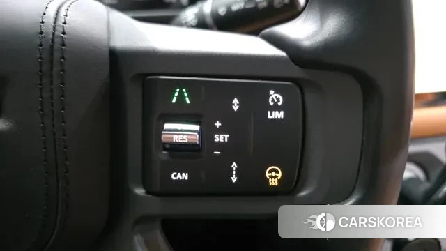 Land Rover Defender (L663) id 3690442 из Кореи 7