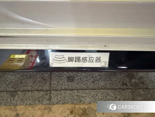 Toyota Saina id 4274568 из Китая 7