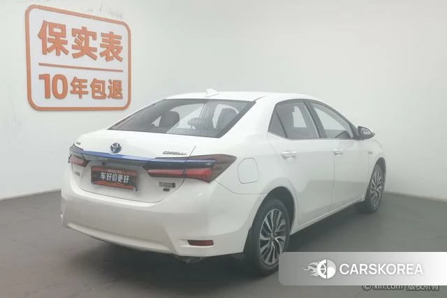 Toyota Corolla dual engine E+ id 4211565 из Китая 7
