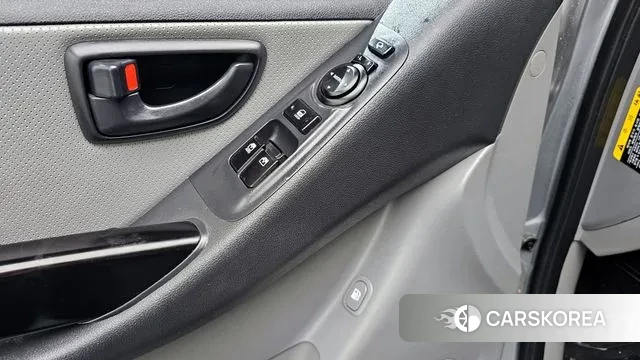 Hyundai The New Grand Starex id 3514604 из Кореи 7