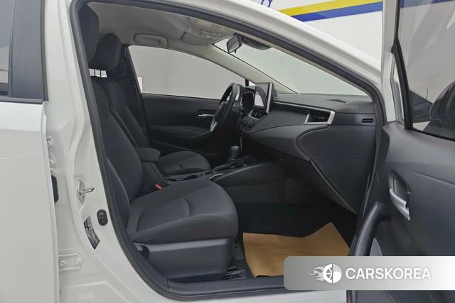 Toyota Corolla id 4208644 из Китая 7