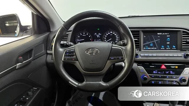 Hyundai Avante AD id 3034394 из Кореи 7