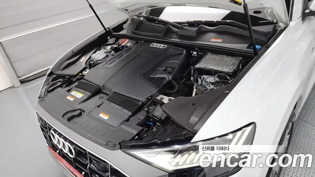 Audi Q8 (4M) id 2706169 из Кореи 7