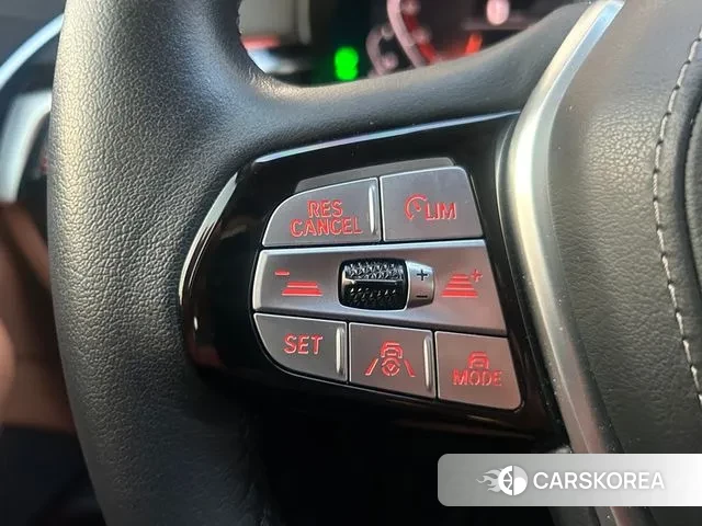 BMW 5 Series (G30) id 3675857 из Кореи 7