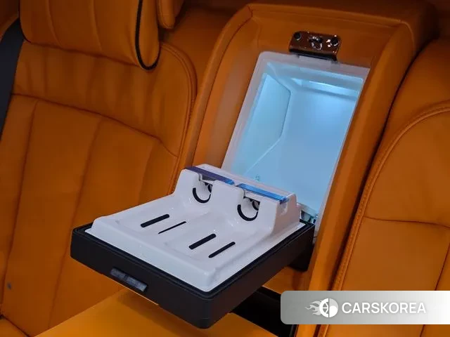 Rolls-Royce Phantom id 3057802 из Кореи 7