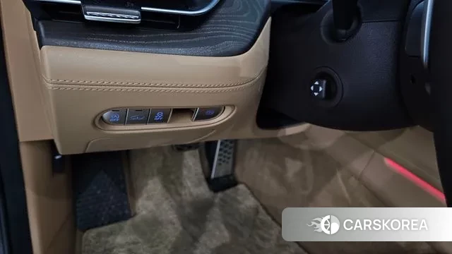 Genesis G90 (RS4) id 3394678 из Кореи 7