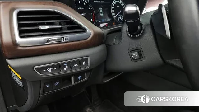 Genesis G90 id 3695639 из Кореи 7